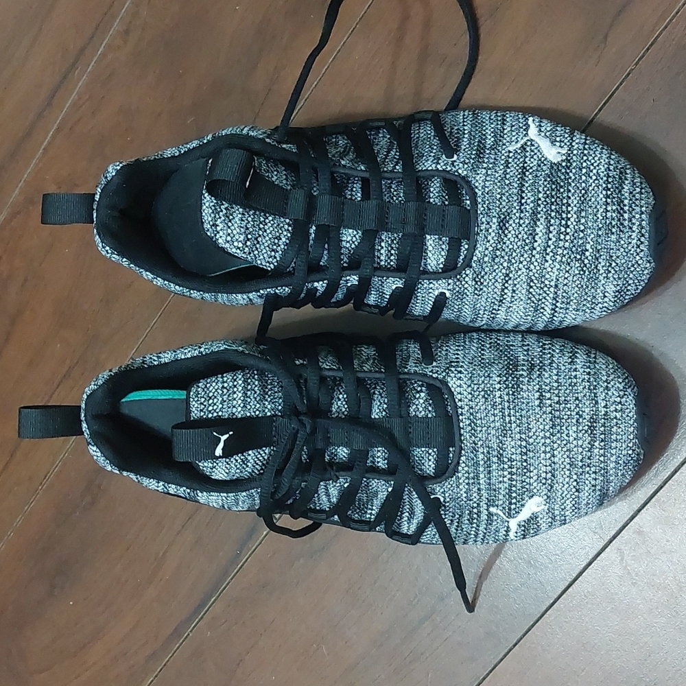Mens shoes